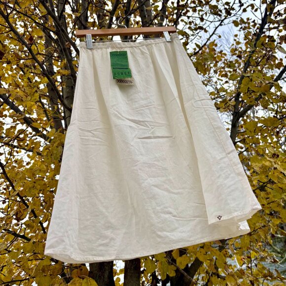 NWT Designer Bsbee 100% Cotton Slip Skirts, Multiple Sizes, Cream 100% Cotton - Picture 1 of 10